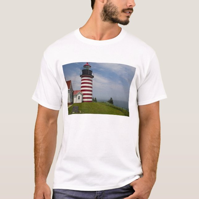 West Quoddy Head Lighthouse Staat Park ist T-Shirt (Vorderseite)