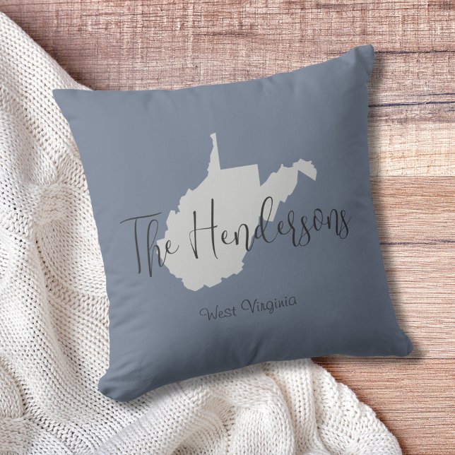 West Virginia Staat Kontur Minimal Throw Kissen (Show pride for your state and personalize it!  "love makes this house a home in <your state>")