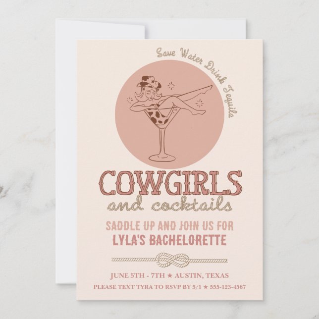Western Cowgirls und Cocktails Bachelorette Einladung (Vorderseite)