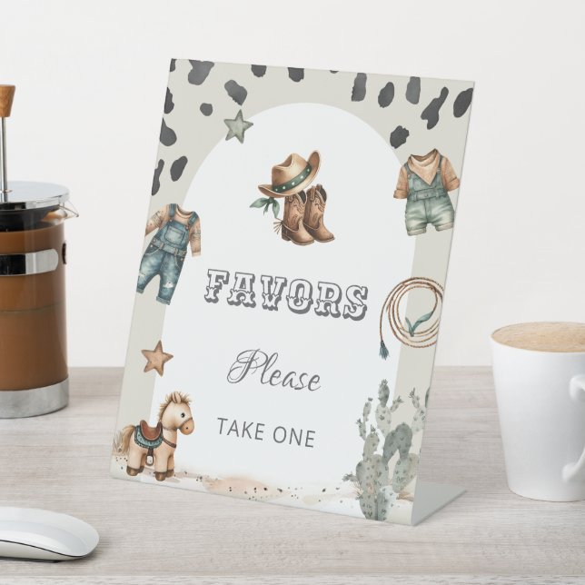 Western Howdy Baby Cowboy Baby Shower Favors Sign Sockelschild (In SItu)