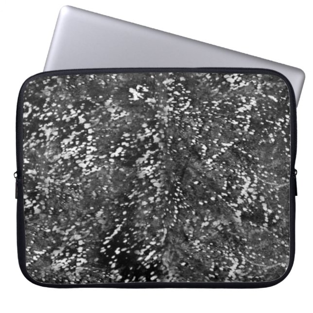 Western in Schwarz-Weiß-Cowhide Laptopschutzhülle (Vorderseite)
