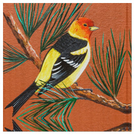 Western Tanager in den Kiefern Stoff