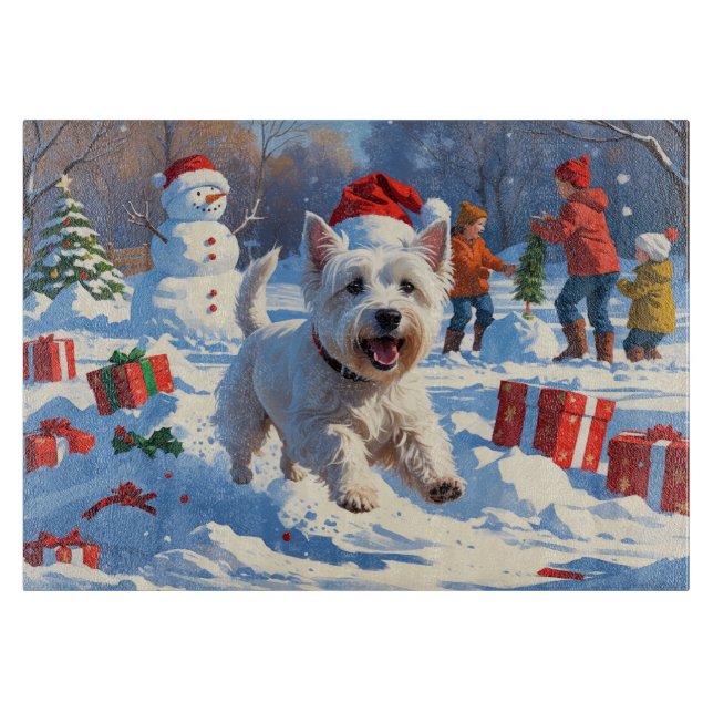 Westie läuft im Schnee mit Weihnachtshut Schneidebrett (Vorderseite)