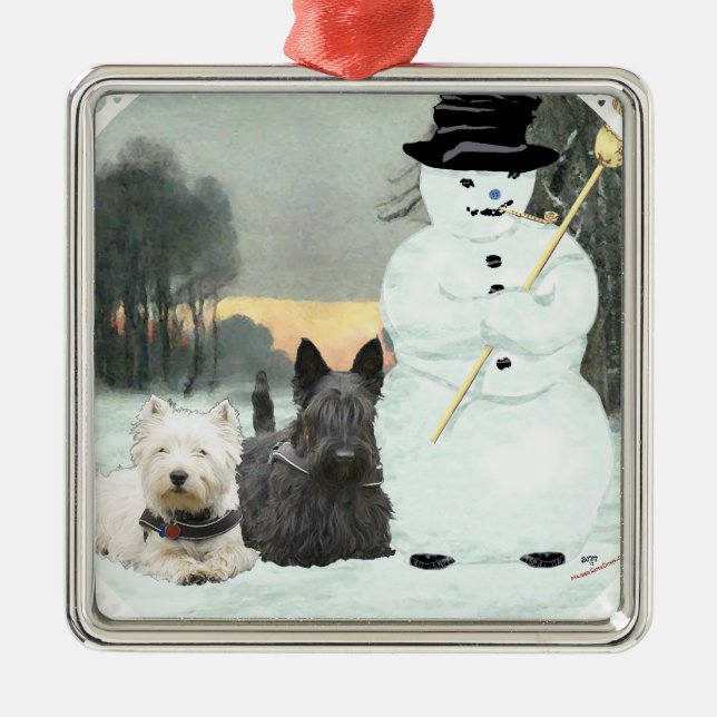 Westie & Scottie Build a Snowman Silbernes Ornament (Vorne)