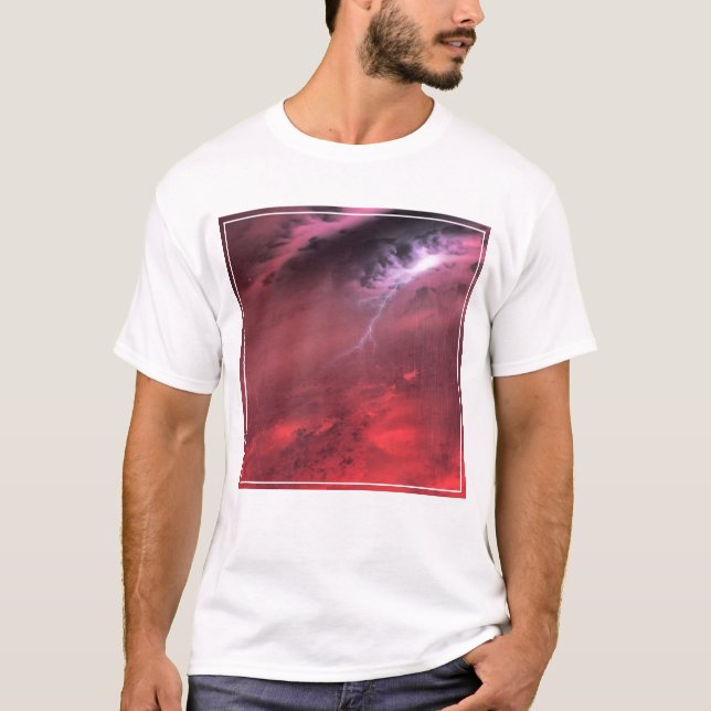 Wetter auf einem braunen Zwergstern. T-Shirt (Vorderseite)