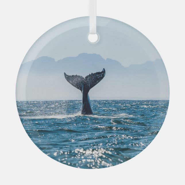 Whale Schwanz Seascape: Dramatisches Wasser. Ornament Aus Glas (Vorderseite)