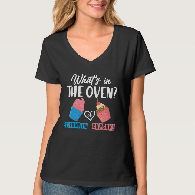 What's in the oven Stand muffin or cupcake 1 T-Shirt (Vorderseite)