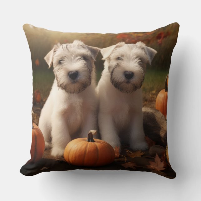 Wheaten Terrier Welpe Autumn Delight Pumpkin Kissen (Vorderseite)
