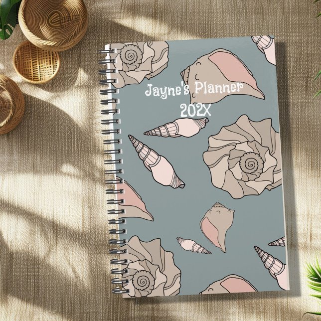 Whelk Shells Illustrated Yearly Custom Planner Planer (Von Creator hochgeladen)