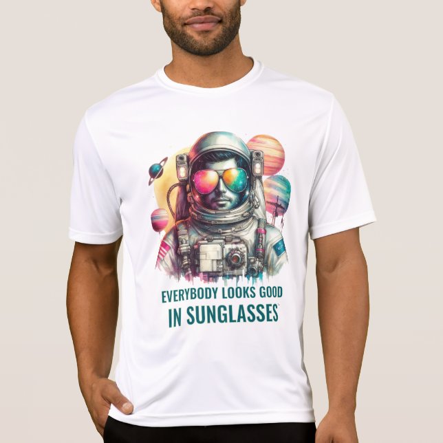 Whimsical Astronaut in Sunglasses – Space T-Shirt (Vorderseite)