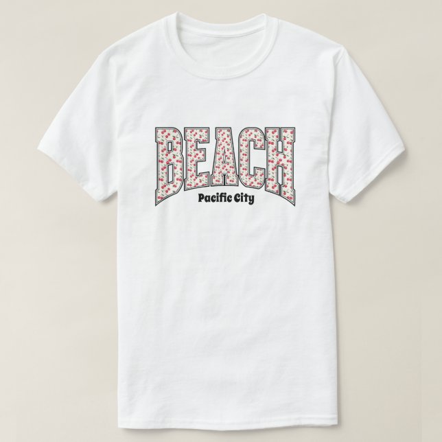 Whimsical BEACH Red Cherry Varsity Letters T-Shirt (Design vorne)