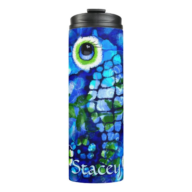 Whimsical Big-Eyes Seahorse Art Blue Personalized Thermosbecher (Vorderseite)