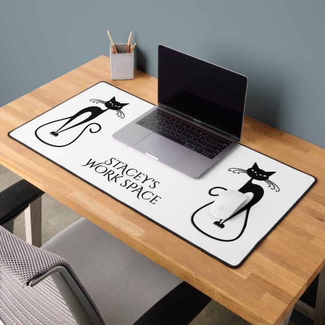 Whimsical Black Cat Personal Schreibtischunterlage (Büro 2)