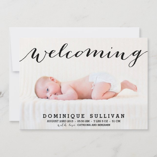 Whimsical Black Script Foto Geburtsankündigung Ankündigung (Vorderseite)