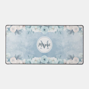 Whimsical Blue Watercolor Floral Monogram Name Schreibtischunterlage