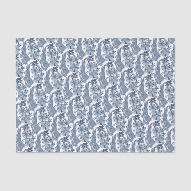 Whimsical Blue White Bunny Rabbit Floral Muster Seidenpapier (Vorderseite)