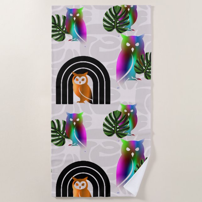 Whimsical Boho Owl & Tropical Monstera Leaf Strandtuch (Vorderseite)