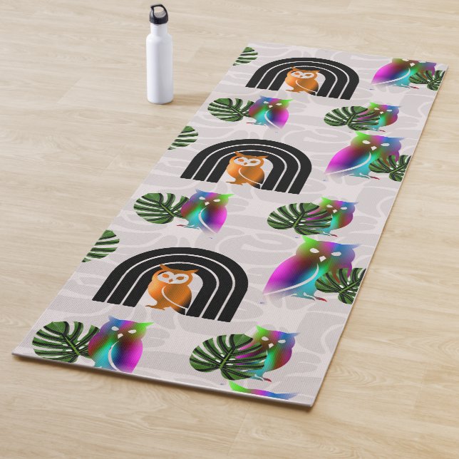 Whimsical Boho Owl & Tropical Monstera Leaf Yogamatte (Beispiel)