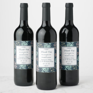 Whimsical Botanical Berry Wedding Weinetikett