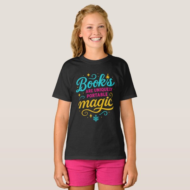 Whimsical „Bücher sind Magie“ Zitat T-Shirt zum Le (Vorne ganz)