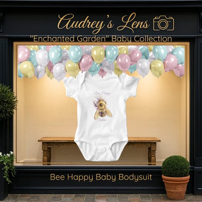 Whimsical Bumblebee & Wildflowers "Bee Happy" Baby Strampler (Von Creator hochgeladen)