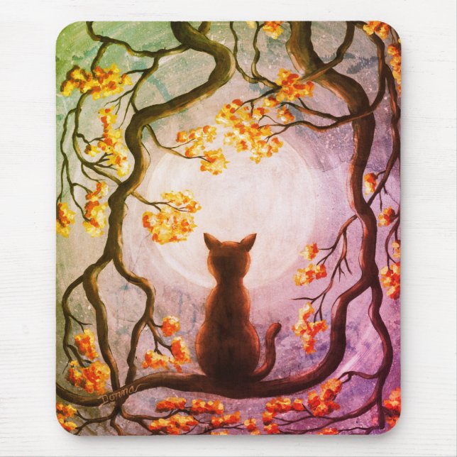 Whimsical Cat in Tree Vollmond Malerei Kunst Mousepad (Vorne)
