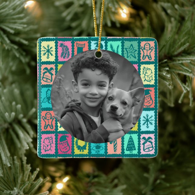 Whimsical Christmas Grid Cute Custom PHOTO Holiday Keramikornament (Baum)