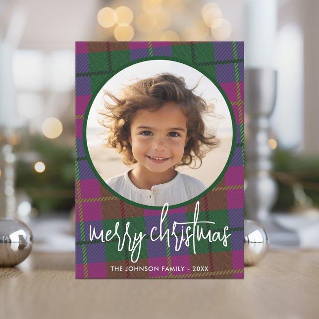 Whimsical Christmas Photo - Calligraphy and Plaid Feiertagskarte (Modern purple green plaid with a circle photo Christmas card.)