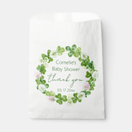 Whimsical Clover Greenery Gunst Fahnen Geschenktütchen
