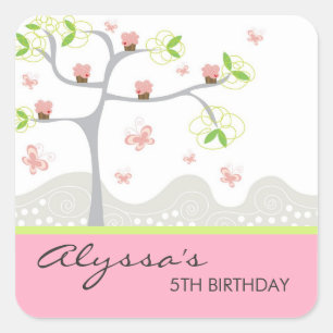 Whimsical Cupcakes Tree Butterflies Sweet Birthday Quadratischer Aufkleber