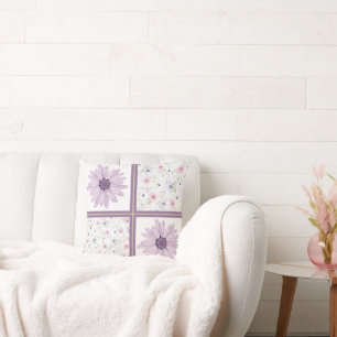 Whimsical Daisies Kissen