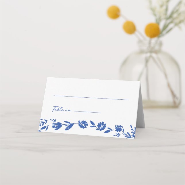Whimsical Drawn Floral Wedding Folded Place Card Platzkarte (Vorderseite)