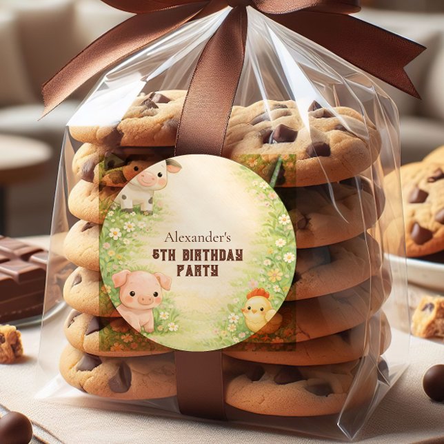 Whimsical Farm Friends Storybook Kids Birthday Runder Aufkleber (Von Creator hochgeladen)