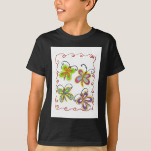 Whimsical Flügel: Atemberaubendes Schmetterlingsde T-Shirt