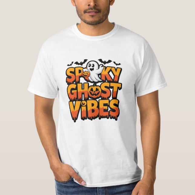 Whimsical Ghost Artwork für Spooky Season T-Shirt (Vorderseite)