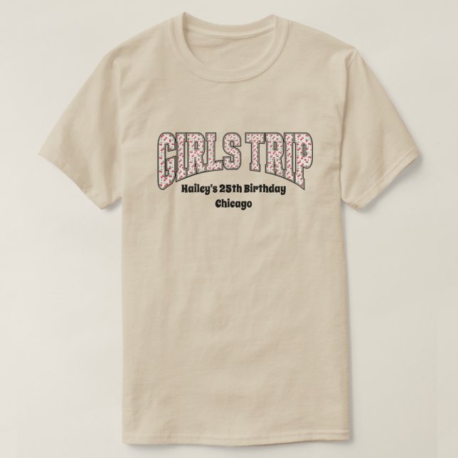 Whimsical GIRLS TRIP Rote Kirsche Varsity Letters T-Shirt (Design vorne)