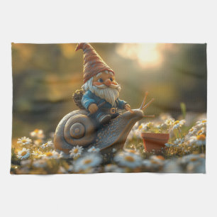 Whimsical Gnome on Snail Ride Magische Gartenlands Geschirrtuch