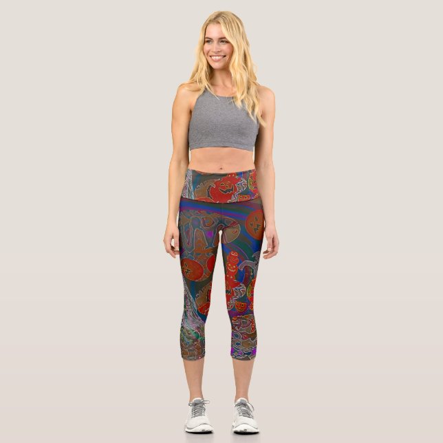 Whimsical Halloween Dreams Capri Leggings (Vorderseite)