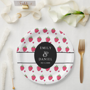 Whimsical-Hochzeit mit rosa Erdbeeren Pappteller