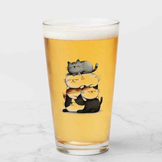 Whimsical Illustration of a Stack of Adorable Cats Glas (Vorne (Gefüllt))