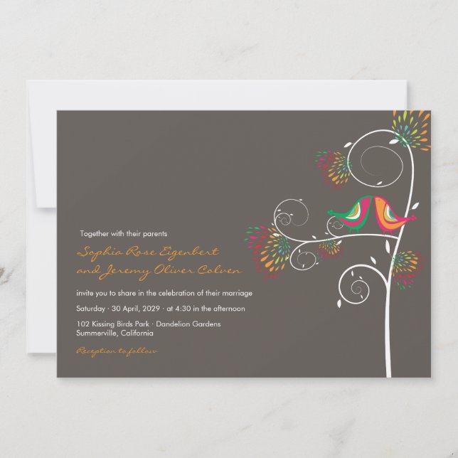 Whimsical Kissing Summer Love Birds Wedding RSVP Einladung (Vorderseite)