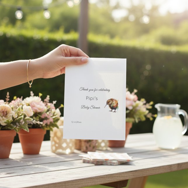 Whimsical Kiwi Bird Baby Shower | Sweet Pipi Geschenktütchen (Von Creator hochgeladen)