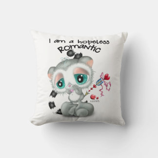 Whimsical Lemur with Heart Arrow – Cozy Love Kissen