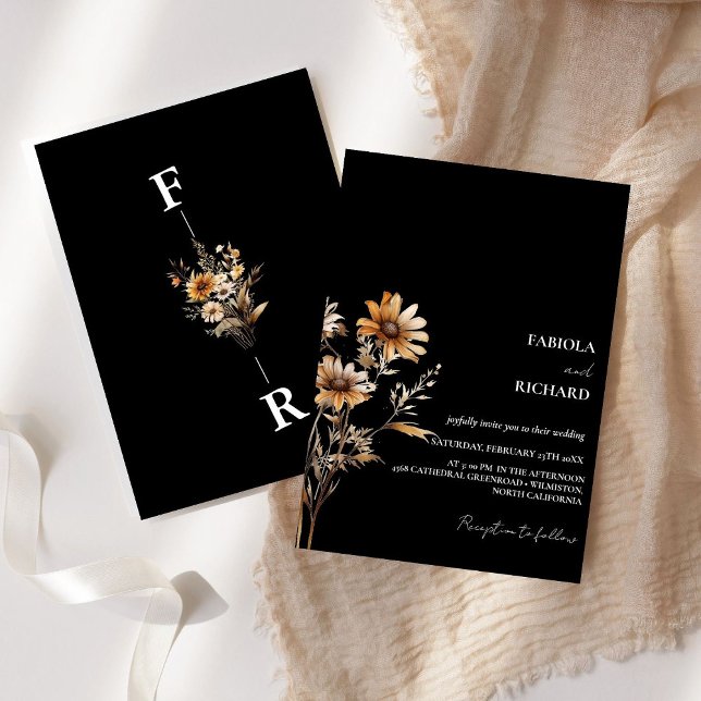 Whimsical Monogram BLack Wildblume Wedding Einladung (Von Creator hochgeladen)