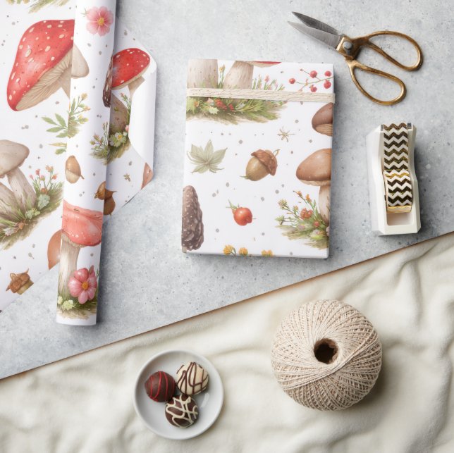 Whimsical Mushroom Pattern – Vintage Botanical  Geschenkpapier (Kunsthandwerk)