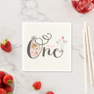 Whimsical One Pink Baby Mädchen 1. Geburtstag Foto Serviette
