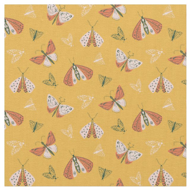 Whimsical Orange Ecru Moths Stoff (Nahaufnahme)