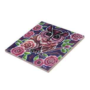 Whimsical Owl auf Blütenzweig Rosa Blau Fliese