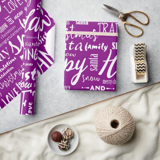 Whimsical Purple Merry Christmas Script Geschenkpapier (Kunsthandwerk)