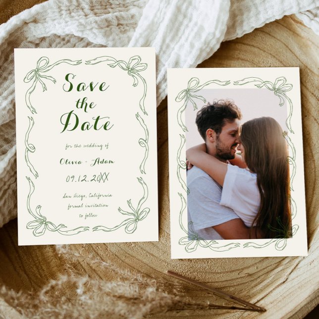 Whimsical Quirky Hand gezeichnet Bow Green Save The Date (Von Creator hochgeladen)